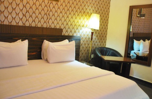 Port Harcourt Hotel | Budget-Friendly Tuscany Suites: Family & Wheelchair Accessible