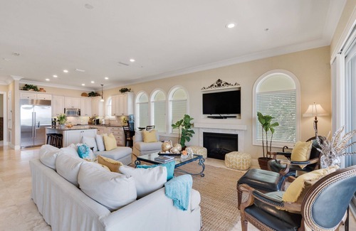 Navarre Beach House | Indulge in Tuscany Sunrise: A Perfect Retreat by Ocean