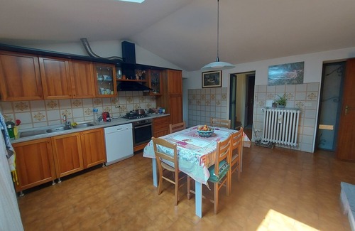 Monsummano Terme Villa | Inviting Tuscany Villa with Pool - Pet Friendly & Family-Ready