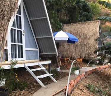 Da Lat Ski Chalet | Oceanfront Tuyết Hoa Hòn Bồ Homestay with Spa Retreat