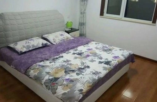 Daxing Apartment | Family-Friendly Tuzhongjia Apartment with Kitchen Access
