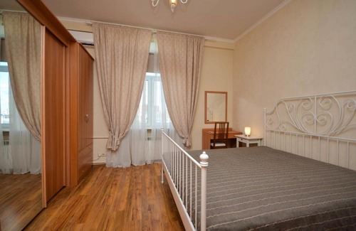 Central Administrative Okrug Apartment | Top-Rated Tverskaya House 15: Pet-Friendly & Accessible