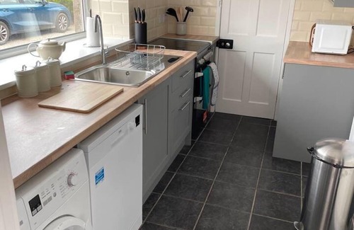 Berwick-upon-Tweed Cottage | Perfect Retreat at Tweed Cottage 4 Fenton Hill - Pet Friendly
