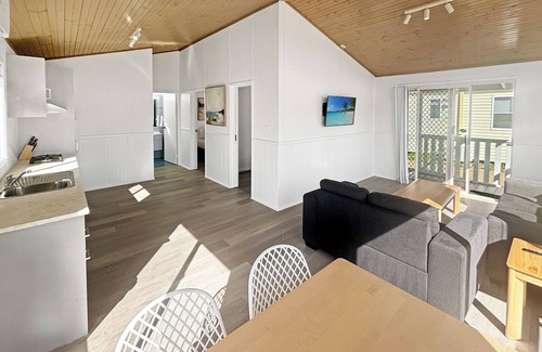 Merimbula Other | Relax at Tween Waters Merimbula with Pool & Breakfast