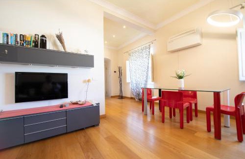 Lucca Historical Center Apartment | Tweet in Town by Abita