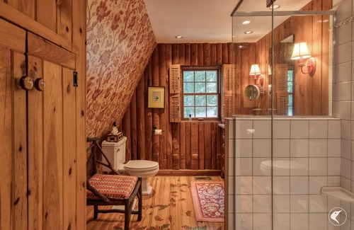 Saranac Lake Cabin | Discover Twin Bay Camp: Secluded Retreat on the Saranacs