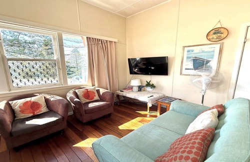 Yamba Apartment | Family-Friendly Twin Dolphins: Your Ideal Coastal Retreat