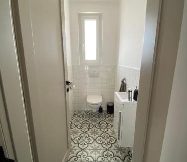 Gyal Apartment | Exceptional Stay at Twin House - Guest Rated 10/10