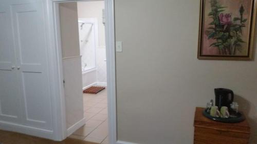 Mossel Bay House | Top-Rated Twin Palms Accommodations with Family-Friendly Perks