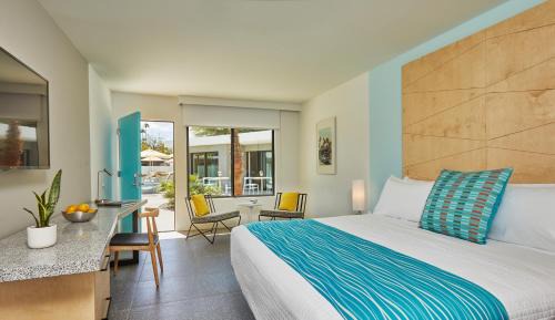 Twin Palms Resort | Experience Twin Palms Resort - LGBTQ+ Friendly Getaway