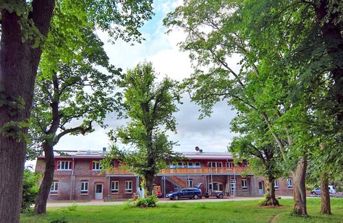 Schwerin Apartment | Twin Room 1 - Blue - Holiday on the organic farm