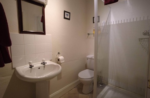 Crianlarich Bed & Breakfast | Exceptional Twin Room at Inverardran House with Breakfast