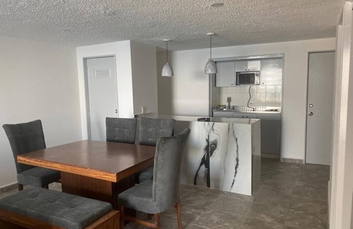 Club Deportivo Apartment | Comfortable Twin Towers Double Apartment with Pool Access