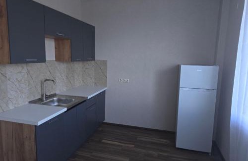 Dniprovs'kyi District Apartment | Twinsbuilding Apartments