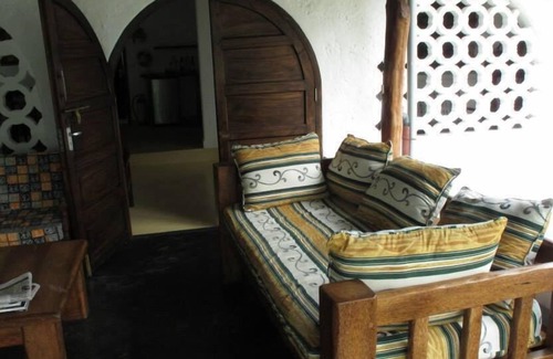 Watamu House | Two 2 Bedroom Beach Houses - all en-suite, right on the beach in Watamu, Kenya