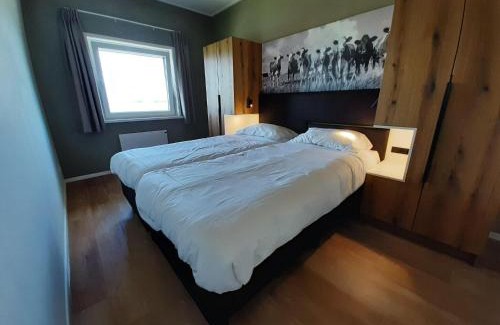 Leons House | Modern Homes Perfect for Families and Pets Await You