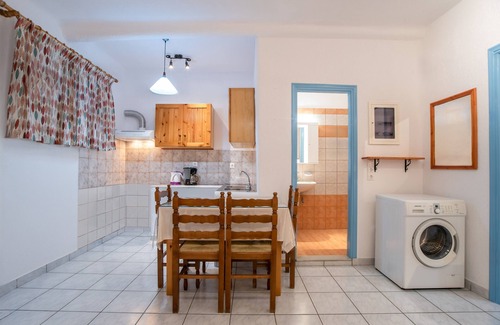 Paros Apartment | Budget-Friendly Two Bedroom Apartment Near the Beach