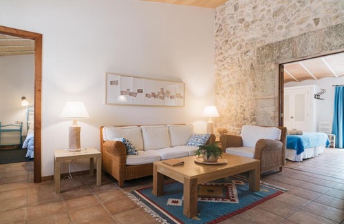 Lloret de Vistalegre Apartment | Discover Family-Friendly Apartments in Beautiful Spain