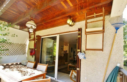 Barcelonnette Apartment | Cozy Apartment in Barcelonnette for 6 with Kitchen & Spa