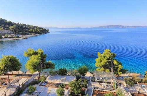 Okrug Donji Apartment | Idyllic Two-Bedroom Apartment Steps from Okrug Donji Beach