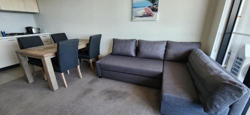 Cheltenham Apartment | Two bedroom apartment with views in Cheltenham