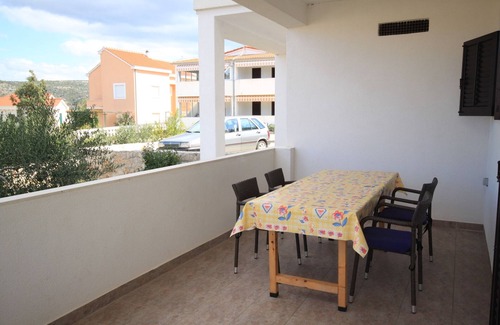 Razanj Apartment | Guest Rated 10/10: Oceanfront Two Bedroom Apartment in Ražanj