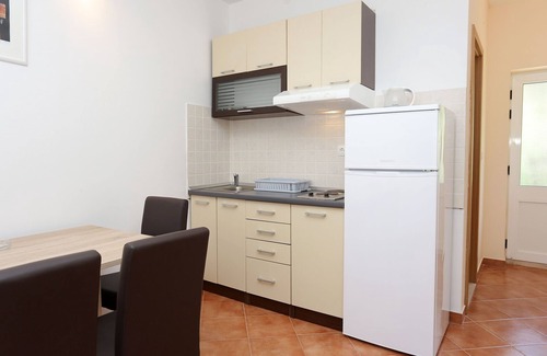 Trstenik Apartment | Top-Rated Two Bedroom Apartment with Terrace in Trstenik