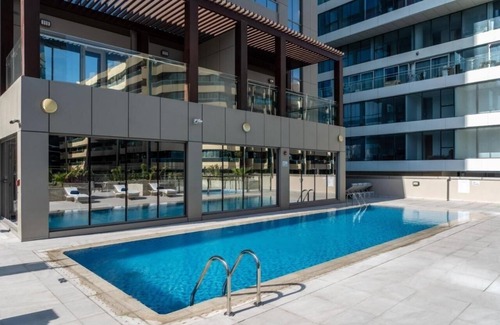Al Mankhool Apartment | Well-Equipped Two Bedroom Apartment Near Sharaf Dg Metro