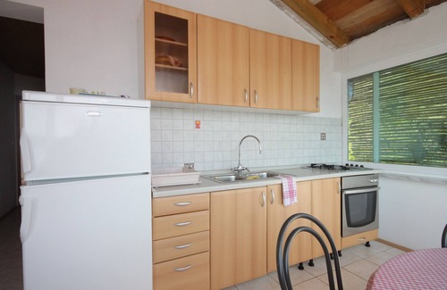 Luka Apartment | Ideal Two Bedroom Apartment by the Beach in Dugi Otok