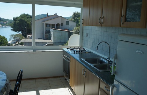 Luka Apartment | Beautiful Two-Bedroom Apartment Steps from Dugi Otok Beach