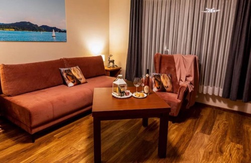 Mizerna Apartment | Two-Bedroom Apartment