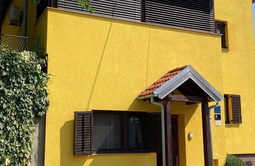 Zagreb Apartment | Two bedroom apartment with balcony Zagreb (A-24661-a)