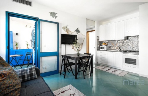 Castro Marina Apartment | Two bedroom apartment with parking 100 meters from the sea