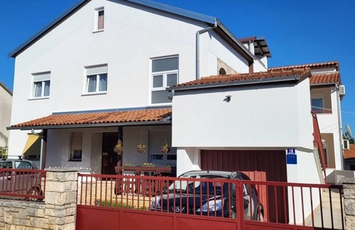 Valbandon Apartment | Exceptional Two-Bedroom Apartment with Terrace in Valbandon