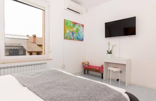 Izola Apartment | Two Bedroom Apartment with Sea View Strawberry Hill Izola
