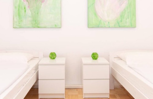 Izola Apartment | Two Bedroom Apartment with Sea View Strawberry Hill Izola