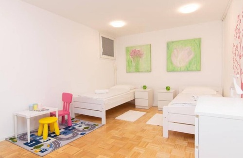Izola Apartment | Two Bedroom Apartment with Sea View Strawberry Hill Izola