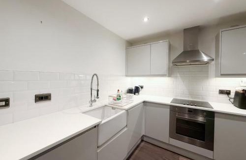 Bristol Apartment | Two bedroom basement flat in Brasswork