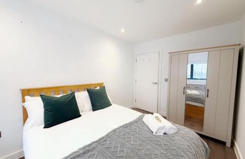 Bristol Apartment | Two bedroom basement flat in Brasswork