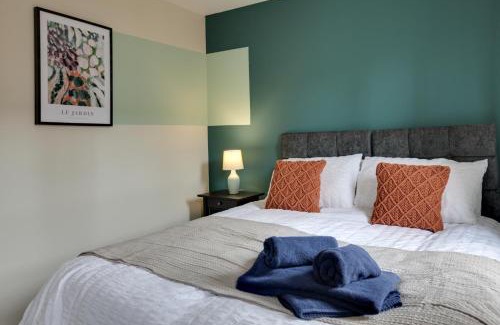 Colchester Apartment | Cozy Two Bedroom Coach House with Free Parking & Netflix