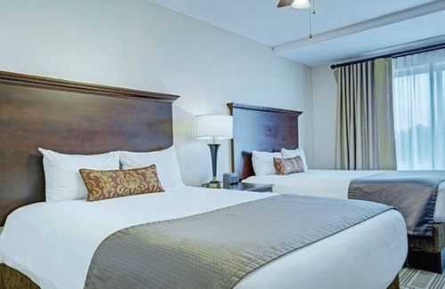 Old Town West Apartment | Two Bedroom Condo at Club Wyndham Old Town Alexandria