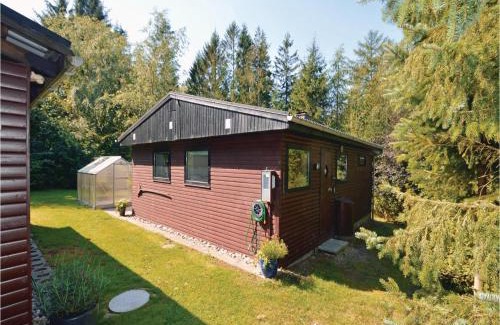 Farstrup House | Two-Bedroom Holiday Home Nibe With A Fireplace 06