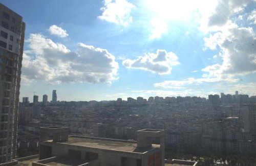 Esenyurt Apartment | Perfect 1-Bedroom Retreat with Free WiFi & Parking