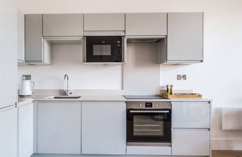 Lynmouth Apartment | Two bedroom pet friendly apartment, sleeping 4 in Lynmouth, boasting sea views.