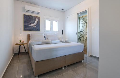 Glyfada Apartment | Exceptional Two Bedroom Sea View Apartment at Glyfada Beach