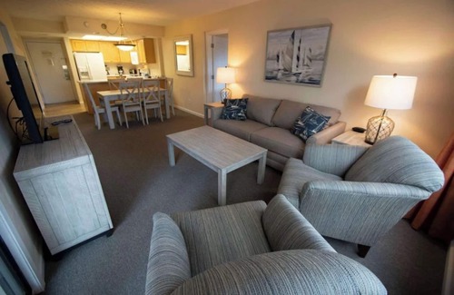 Sandestin Hotel | Inviting Two Bedroom Retreat at Bay Club of Sandestin