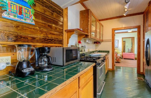 Downtown Villa | Prime Poolside Villa Steps from Duval with Top Amenities