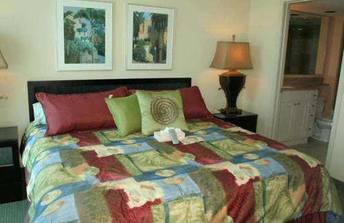 Crescent Beach Resort | Ocean View Two Bedroom Condo in North Myrtle Beach SC