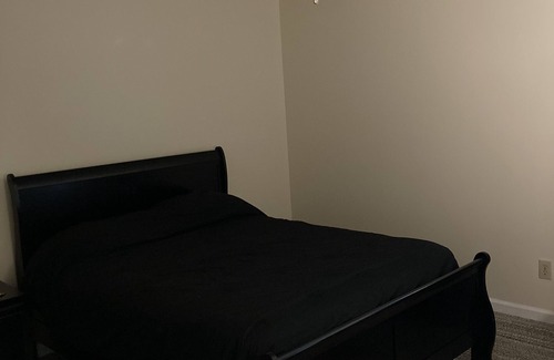 Gainesville Apartment | Family-Friendly Two Bedroom Suite with Dedicated Office Space