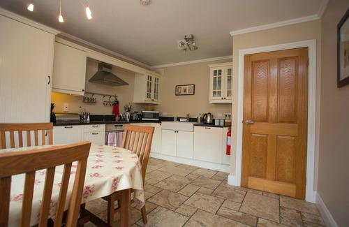 Lismullin Cottage | Delightful Two-Bedroom Cottage in Ireland's Ancient East